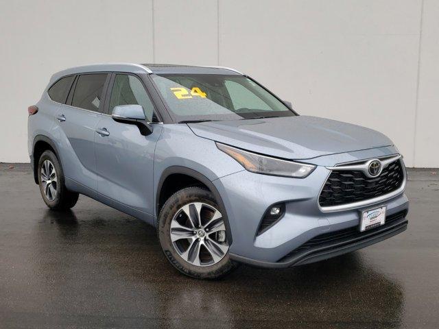 2024 toyota highlander xle