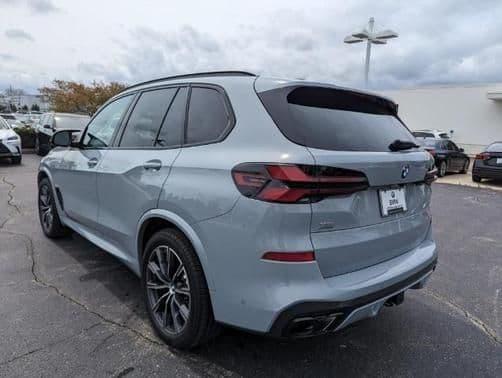 2024 bmw x5 m60i in milwaukee, wisconsin