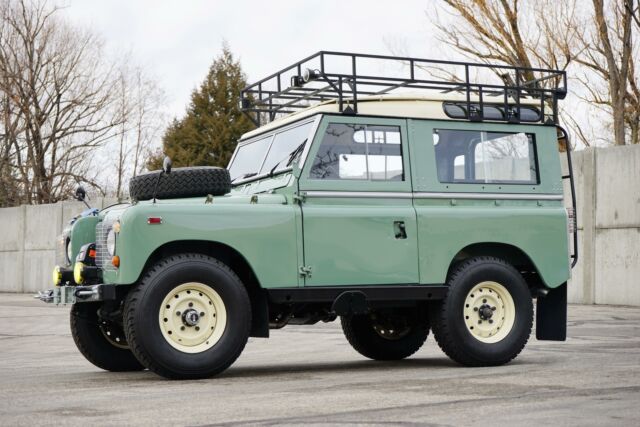 1969 land rover series iia 88 199 miles light green / limestone suv 200 tdi turb