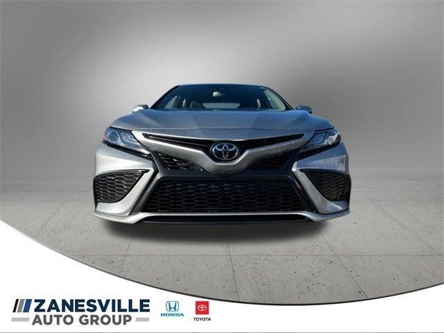 2022 toyota camry xse