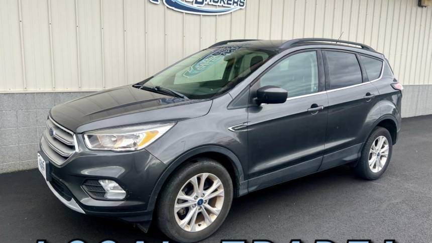2018 ford escape se
