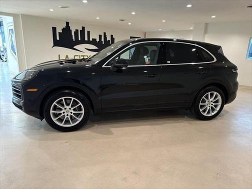 2024 porsche cayenne