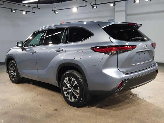 2020 toyota highlander xle