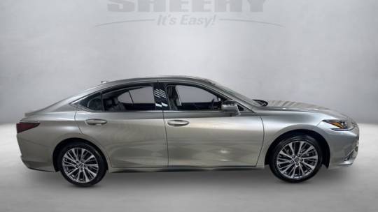 2020 Lexus ES