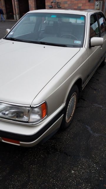 1989 mazda 929 excellent condition! 80,000 miles