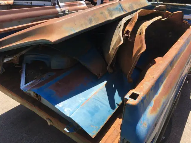 1972 chevrolet c10 swb - complete truck. blue/white w blue interior 12 bolt fdb