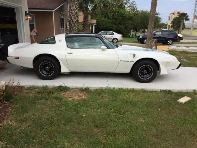1980 turbo trans am pace car, upgraded built 455ci engine. fitech efi