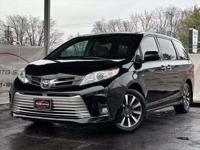 2018 toyota sienna xle