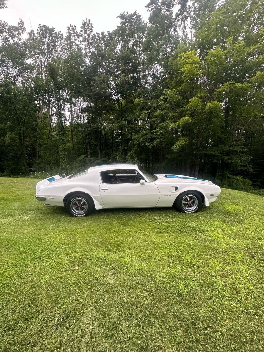 1970 pontiac firebird trans am coupe white trans am