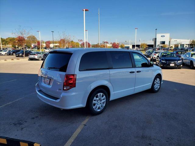 2019 dodge grand caravan se