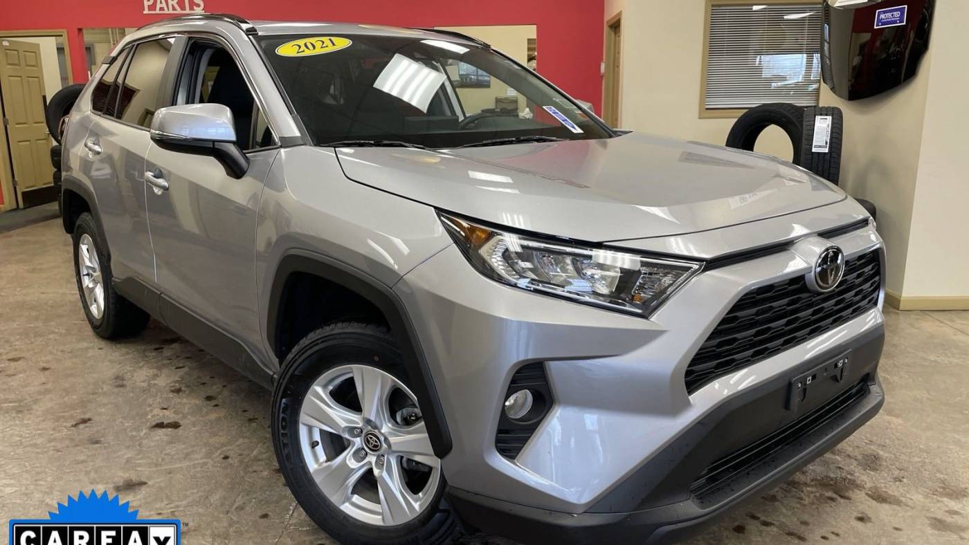 2021 toyota rav4 xle