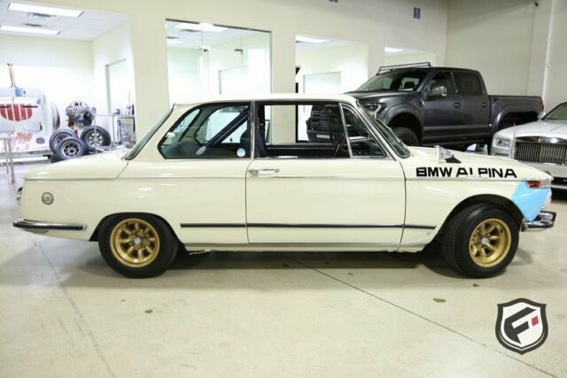 1972 bmw 2002 alpina tribute, professional restoration, amazing drive, clean!
