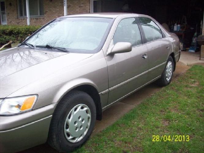1999 toyota camry in south bend, in