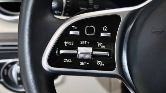 2022 Mercedes-Benz GLC
