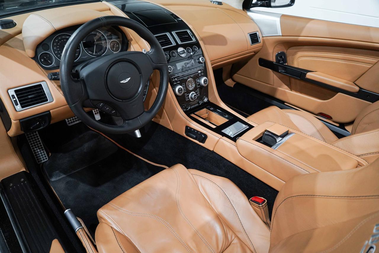 2010 aston martin dbs