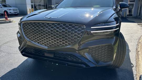 2025 Genesis GV70