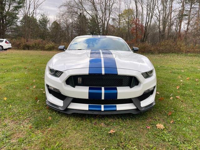 2018 ford shelby gt350 base