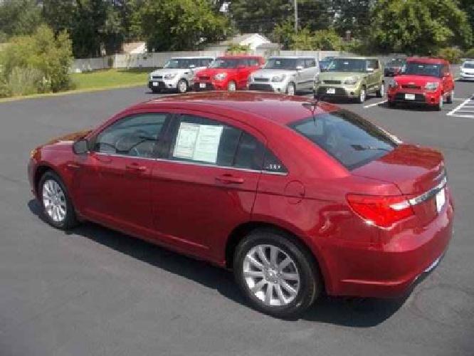 2011 chrysler 200 touring in toledo, oh