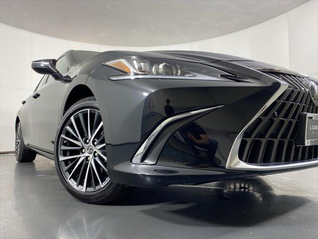 2024 lexus es 250 base