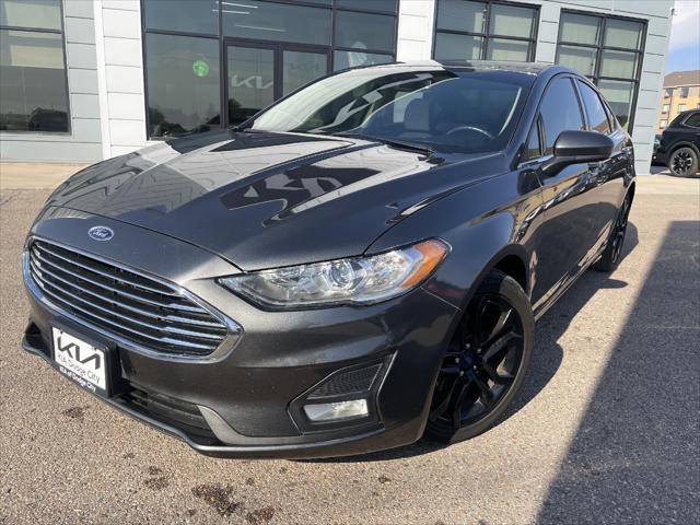 2020 ford fusion se