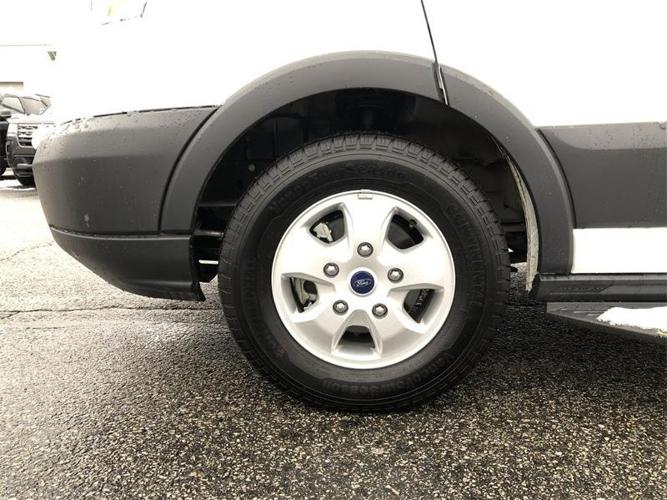 2018 ford transit passenger 350 xl 350 xl 3dr lwb medium roof passenger van w/sliding passenger side door for sale in saco, maine