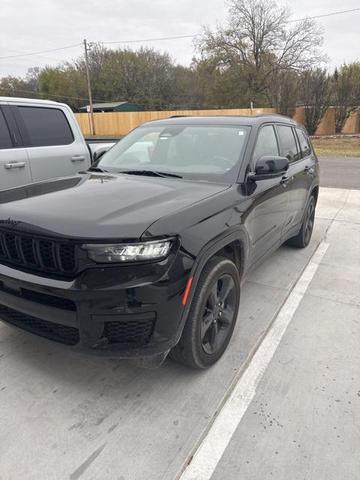 2022 jeep grand cherokee l altitude