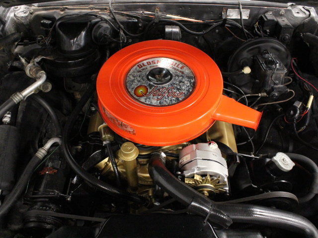 olds 330ci jet fire, very solid cutlass supreme, great looking muscle