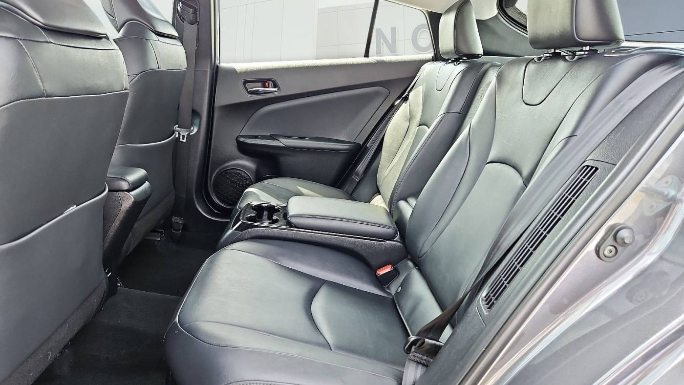 2017 toyota prius prime premium
