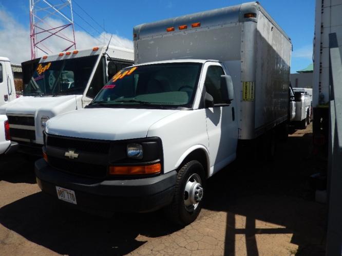 2009 chevrolet express commercial cutaway rwd 3500 139 wb work van for sale in honolulu, hawaii