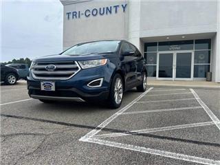 2017 Ford Edge titanium