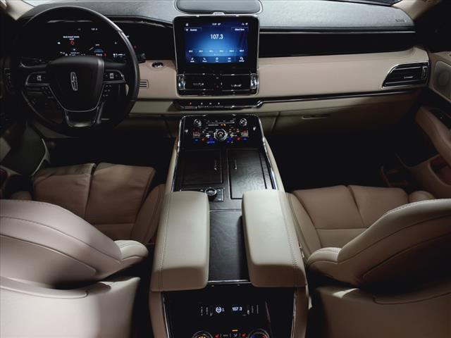 2020 lincoln navigator reserve