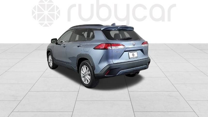 2023 toyota corolla cross le