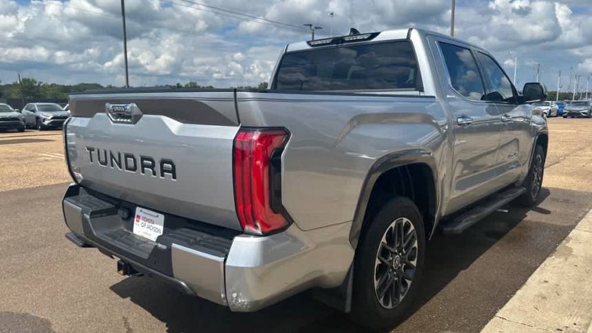 2023 toyota tundra limited