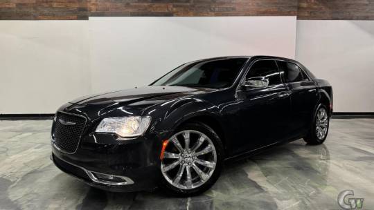 2018 Chrysler 300