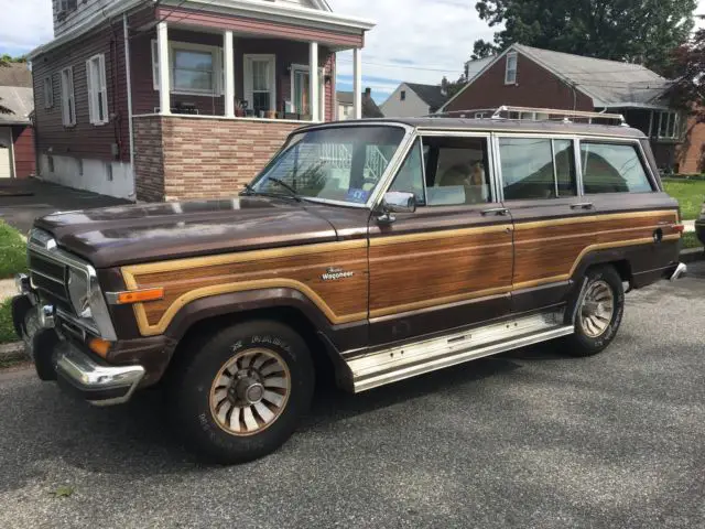 1986 jeep grand wagoneer - low mileage original