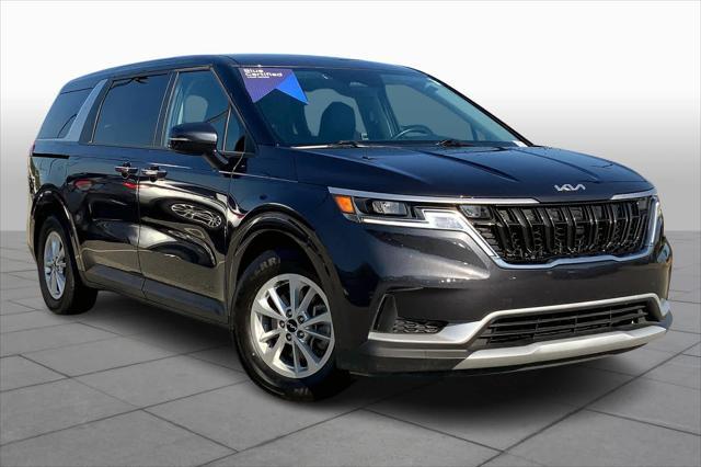 2023 kia carnival lx