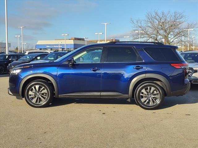 2022 nissan pathfinder sv 4wd