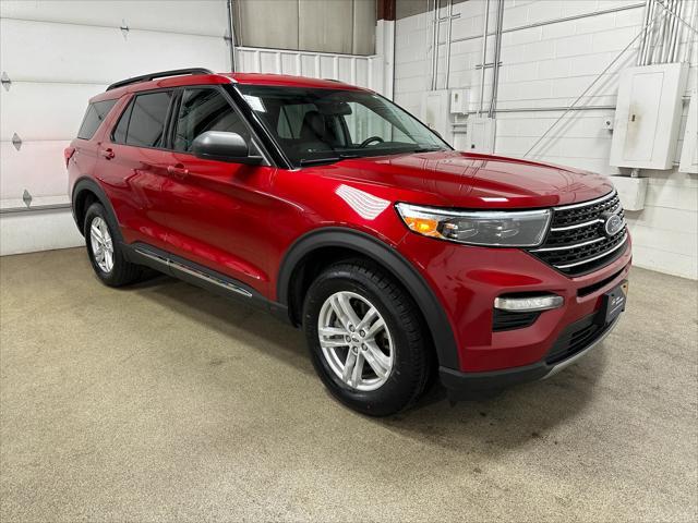 2021 ford explorer xlt