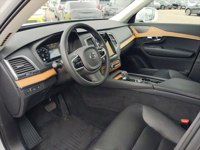 2022 volvo xc90 recharge plug-in hybrid t8 inscription expression 6 passenger