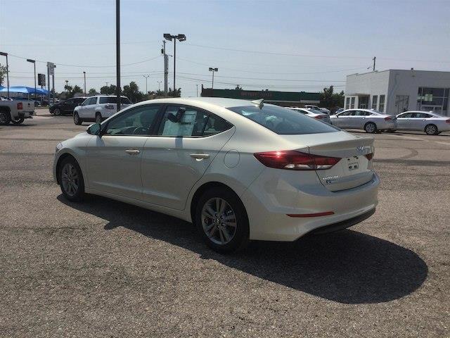2018 hyundai elantra sel sel 4dr sedan pzev (us for sale in dodge city, kansas