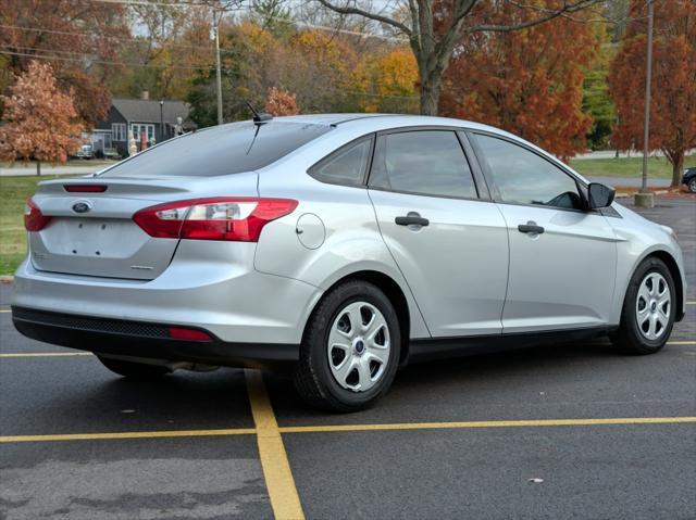 2014 ford focus s