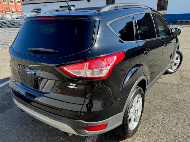 2016 ford escape se