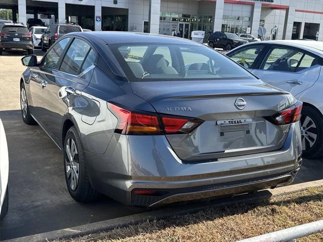 2024 nissan altima s fwd