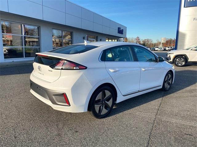 2022 hyundai ioniq hybrid sel