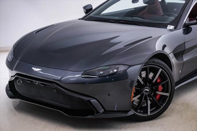 2021 aston martin vantage roadster