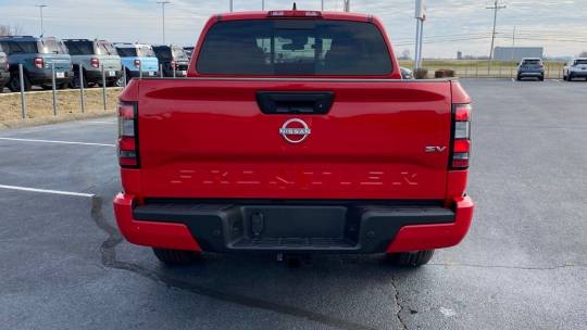 2024 Nissan Navara (Frontier) sv
