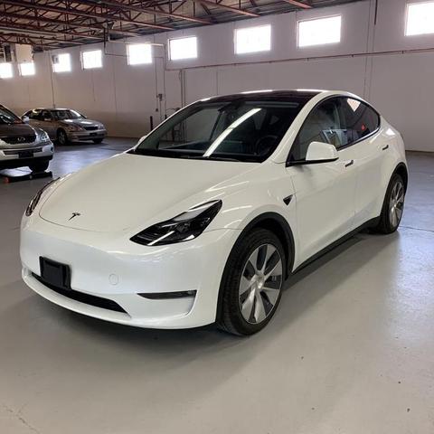 2023 tesla model y long range