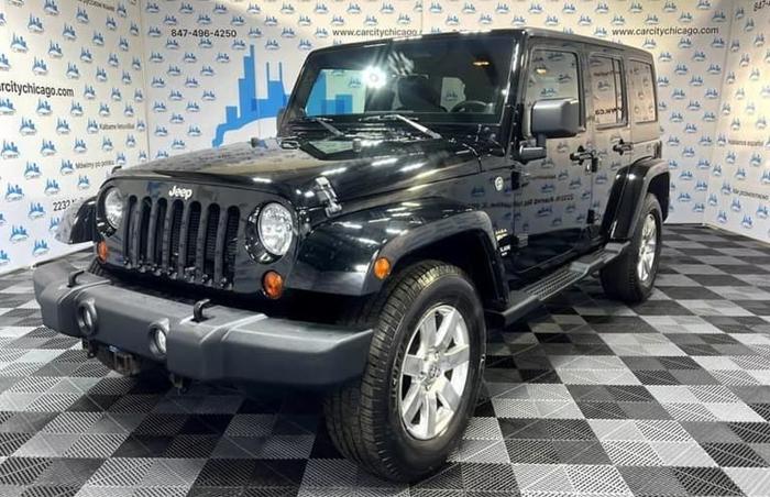 2013 jeep wrangler unlimited sahara sport utility 4d in palatine, illinois