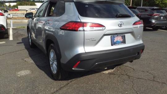2023 toyota corolla cross le