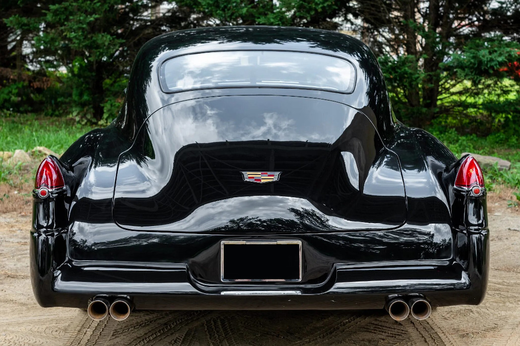 cadillac series 62